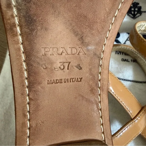 PRADA Leather Nude Sandal 37 Tortoise Shell Style Chain Links Strappy Flat Italy - Picture 3 of 14